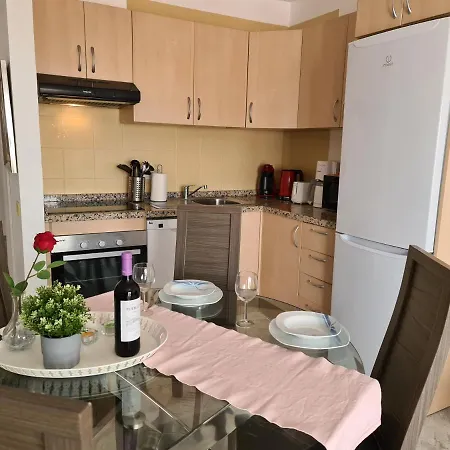 Duplex Penthouse Puerto Colón Only 5 Min. To The Beach, 2 Terraces, Pool, Wifi, Dishwasher Costa Adeje (Tenerife)