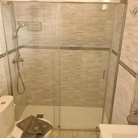 Duplex Penthouse Puerto Colón Only 5 Min. To The Beach, 2 Terraces, Pool, Wifi, Dishwasher
