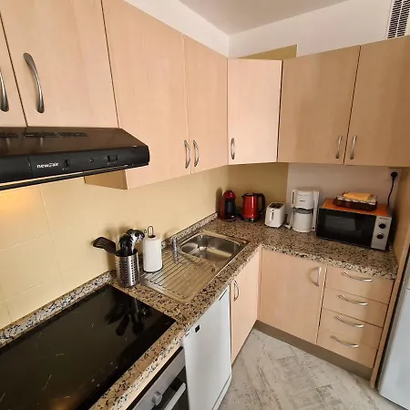 Duplex Penthouse Puerto Colon Only 5 Min. To The Beach, 2 Terraces, Pool, Wifi, Dishwasher Apartment Costa Adeje (Tenerife)